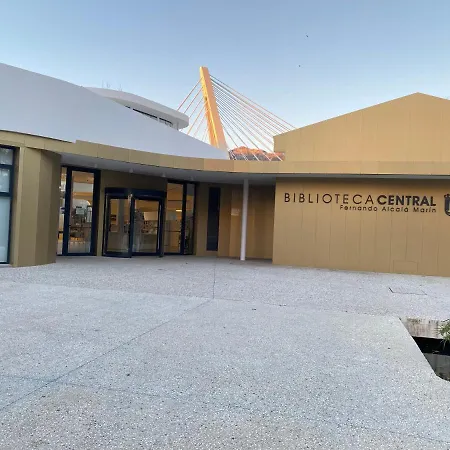 ático En Casco Antiguo Appartamento